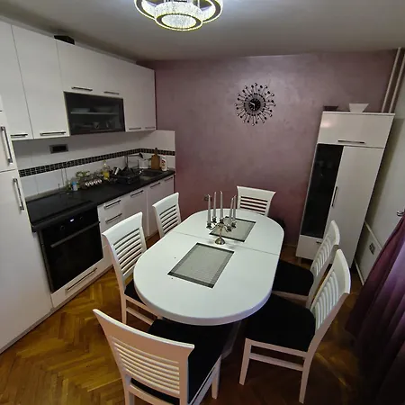 Appartamento Agava Club Sremska Kamenica