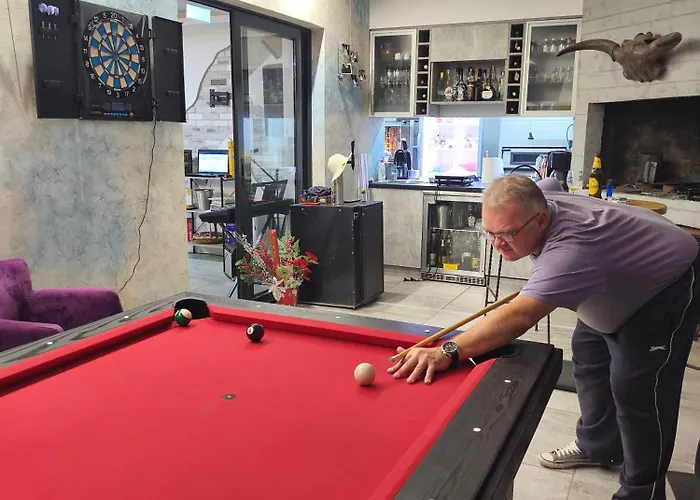 Agava Club Sremska Kamenica